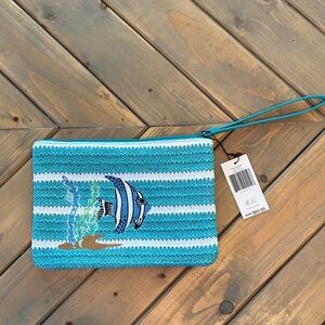 Vera Bradley Turquoise and White Ocean Wristlet